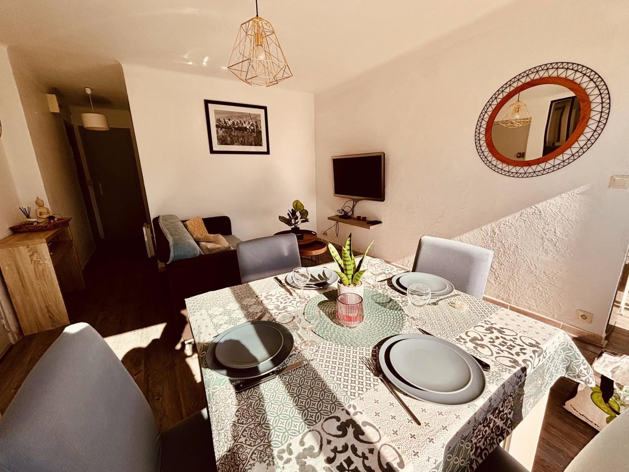 T3 Paisible Tres Proche Plage Apartment Canet-en-Roussillon Ngoại thất bức ảnh